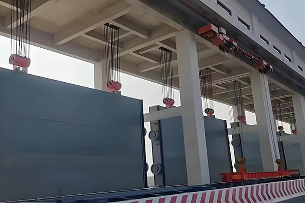 钢制闸门安装步骤及精度要求整体外观 | 钢制 | 闸门整体结构展示