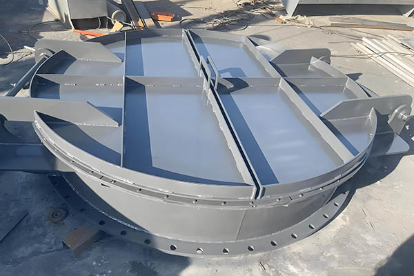 侧翻式拍门 | 侧向翻转减少水损 | 替代传统上翻式结构 | 开启角度大过流顺畅 | 直供定制 - 产品中心