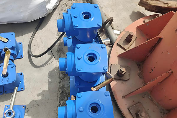 螺杆启闭机 | 螺杆直驱结构简单 | 小型渠道农田闸门| 工厂直供 - 产品中心