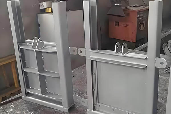 工业不锈钢闸门 | 304/316L耐腐蚀免维护 | 适用于循环水及废水 | 沿海工厂 - 应用场景